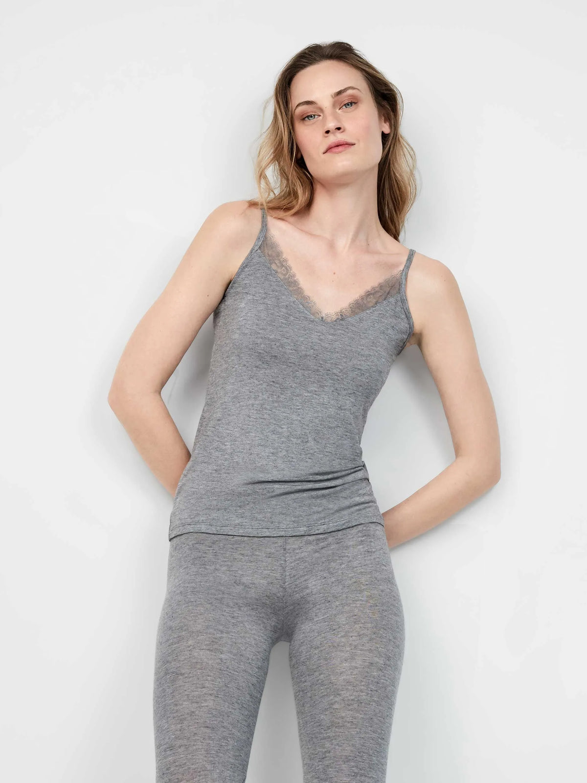 Termotopiņš 1/10062 Gisela*