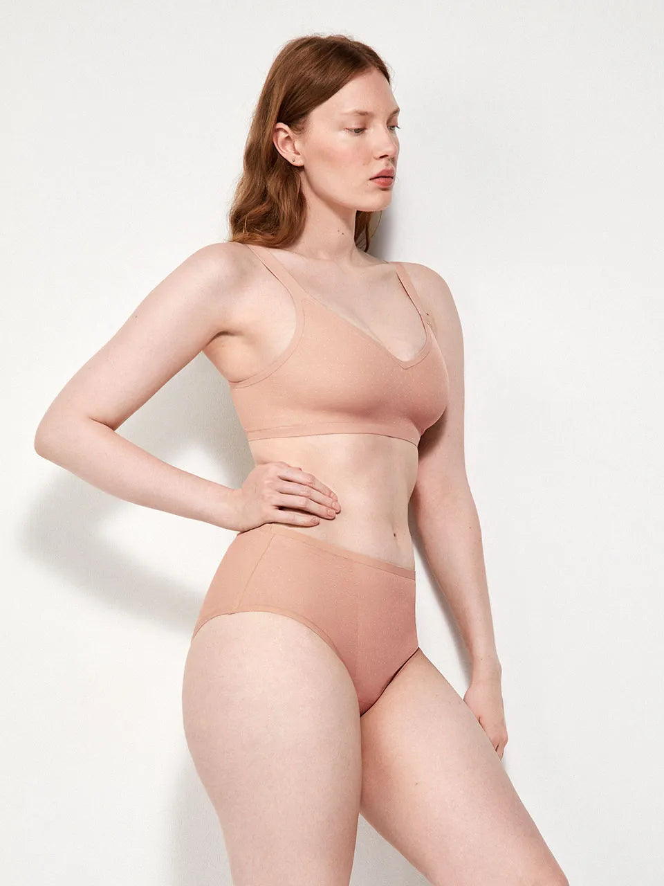 Komforta krūšturis bez stīpiņām 1/10045 Gisela*