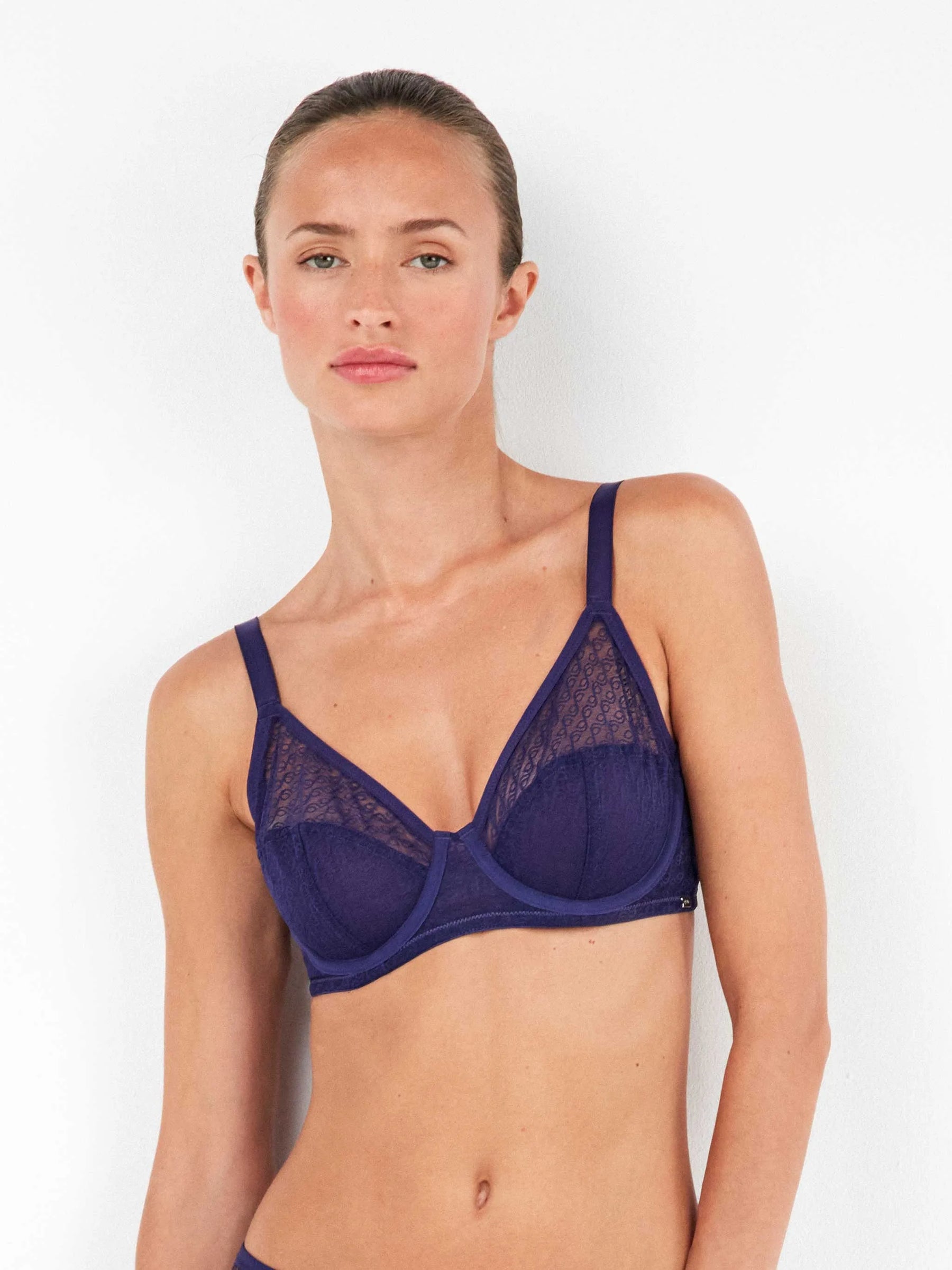 Krūšturis 2/10132 Gisela*