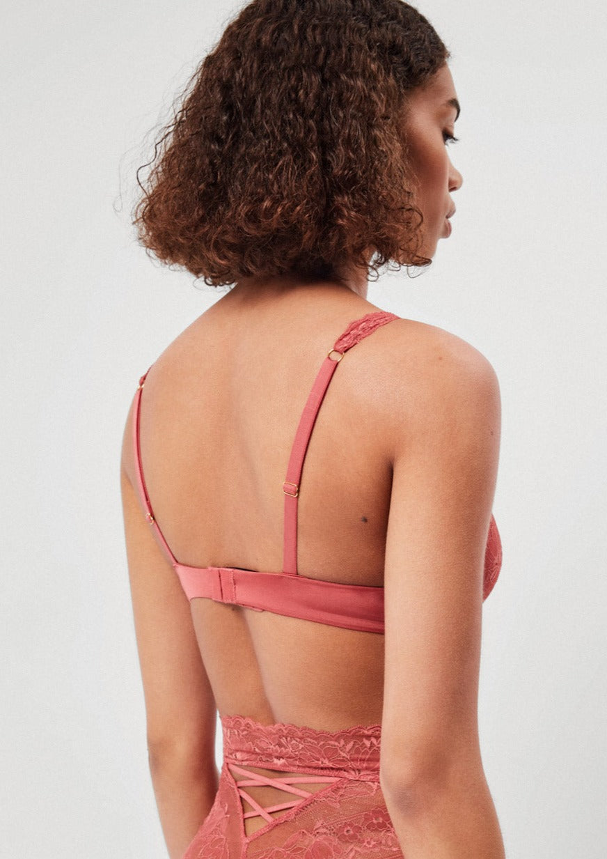 Krūšturis 2/10008 Gisela*