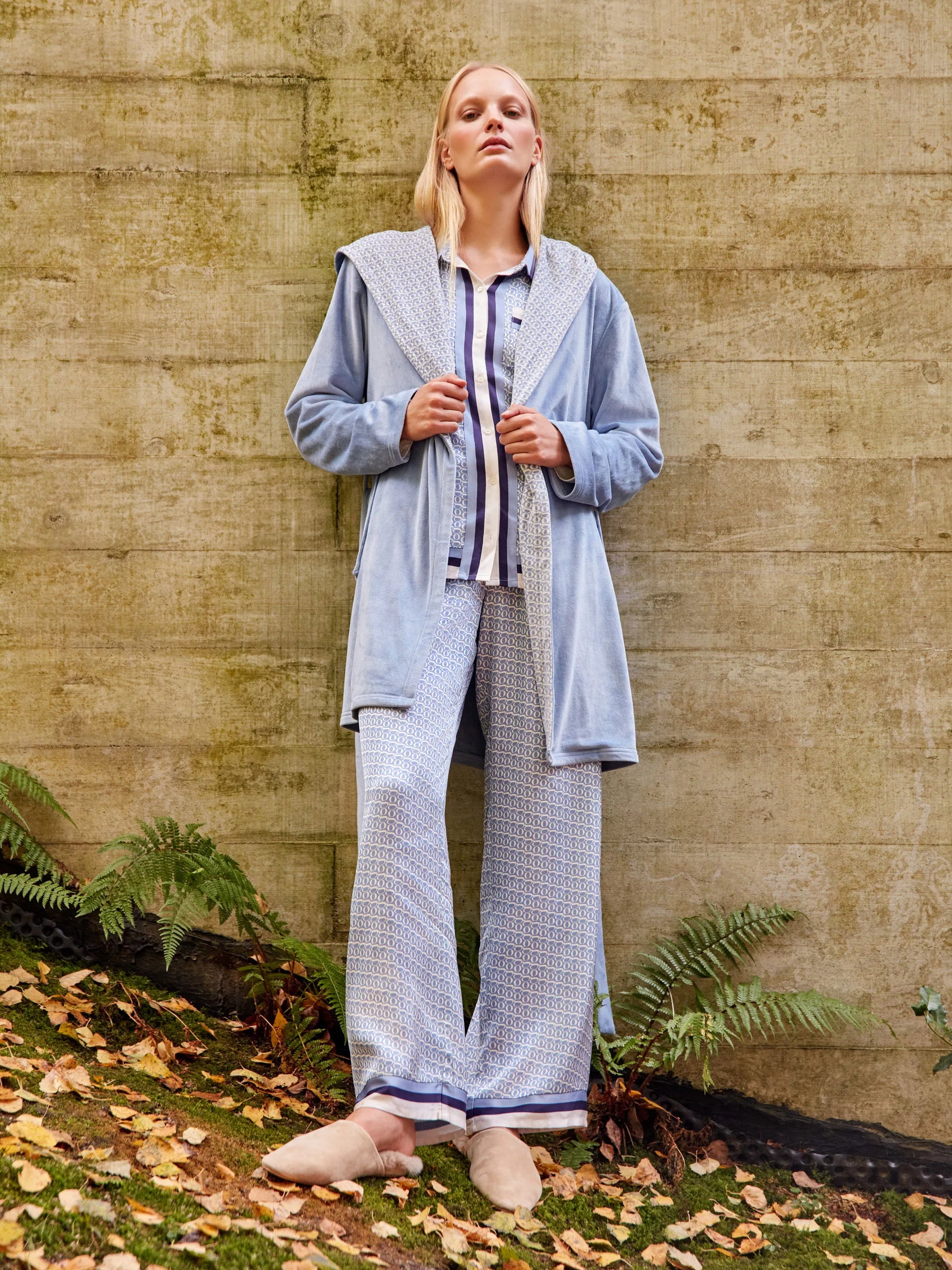 Halāts  2/20321 Gisela*