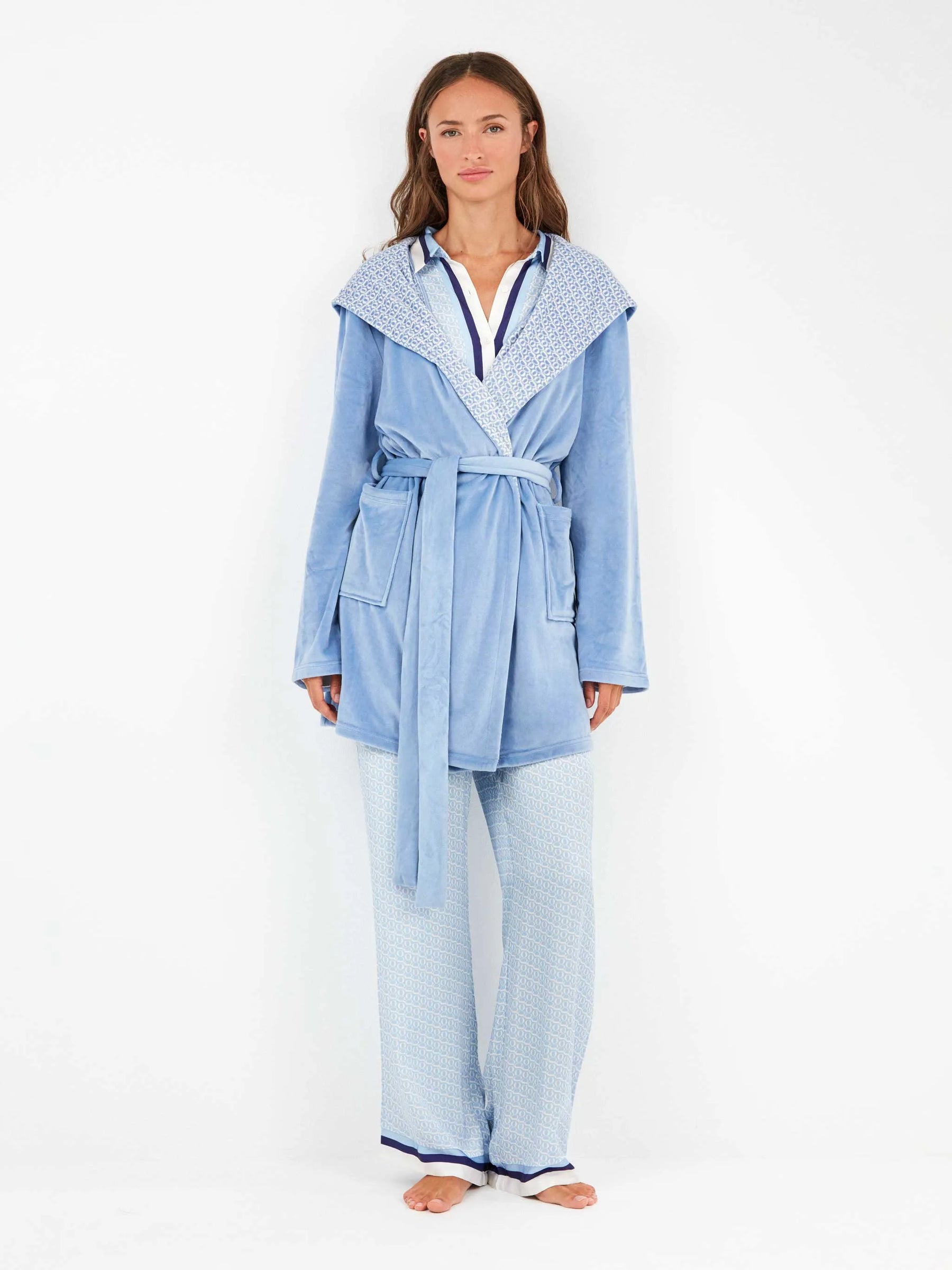 Halāts  2/20321 Gisela*