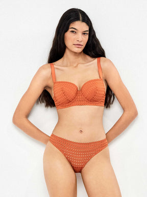 Biksītes 2/10158 Gisela*