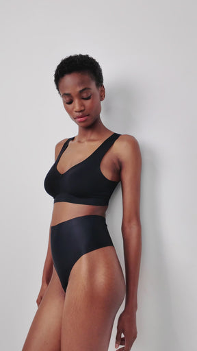 Biksītes ar paaugstināto jostasvietu un ar vieglu korekciju 1/10054 Gisela*