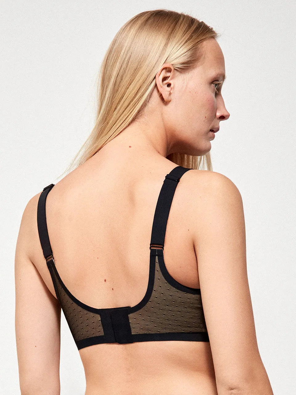 Komforta krūšturis bez stīpiņām 1/10045 Gisela*