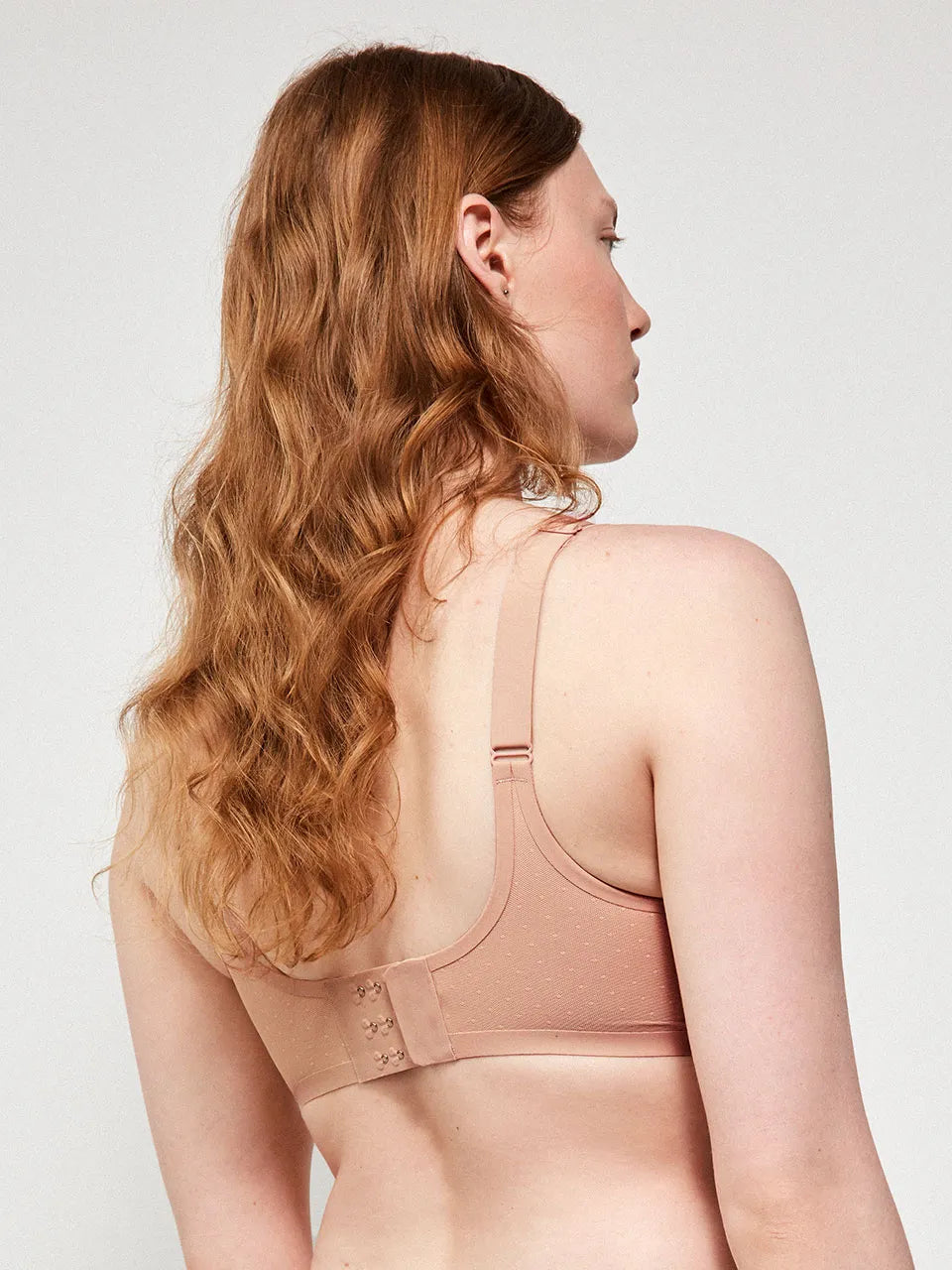 Komforta krūšturis bez stīpiņām 1/10045 Gisela*