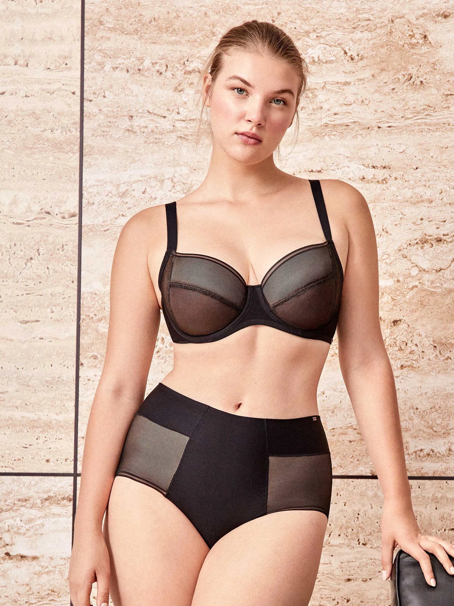 Biksītes ar paaugstināto jostasvietu 1/10074 Gisela*