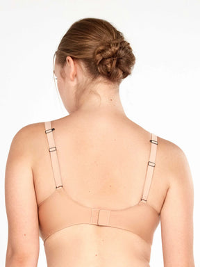 Mīkstais krūšturis bez stīpiņām "minimizētājs" 1/10071 Gisela*