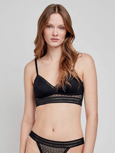 Krūšturis  bez stīpiņām 2/10111 Gisela*