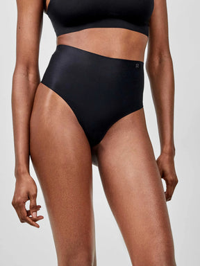 Biksītes ar paaugstināto jostasvietu un ar vieglu korekciju 1/10054 Gisela*